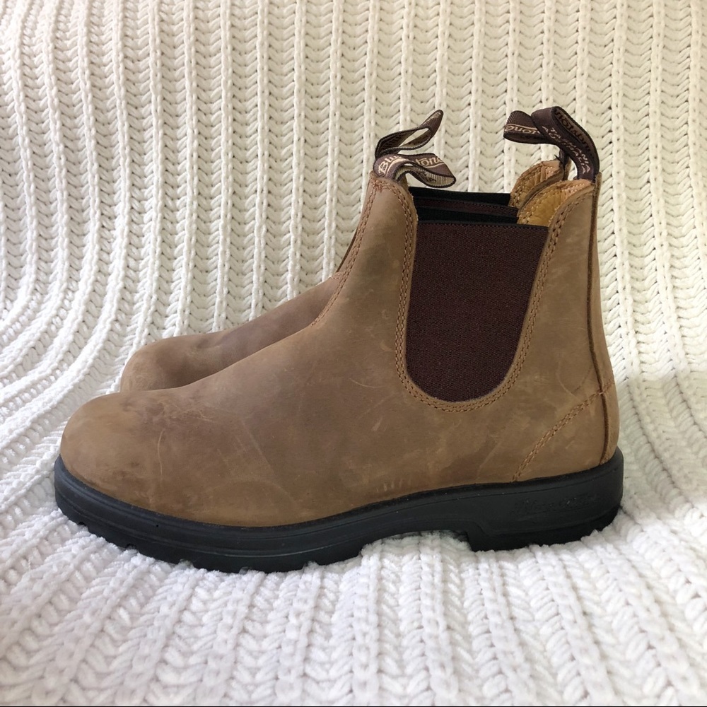 NWOT Blundstone Super 550 Boots